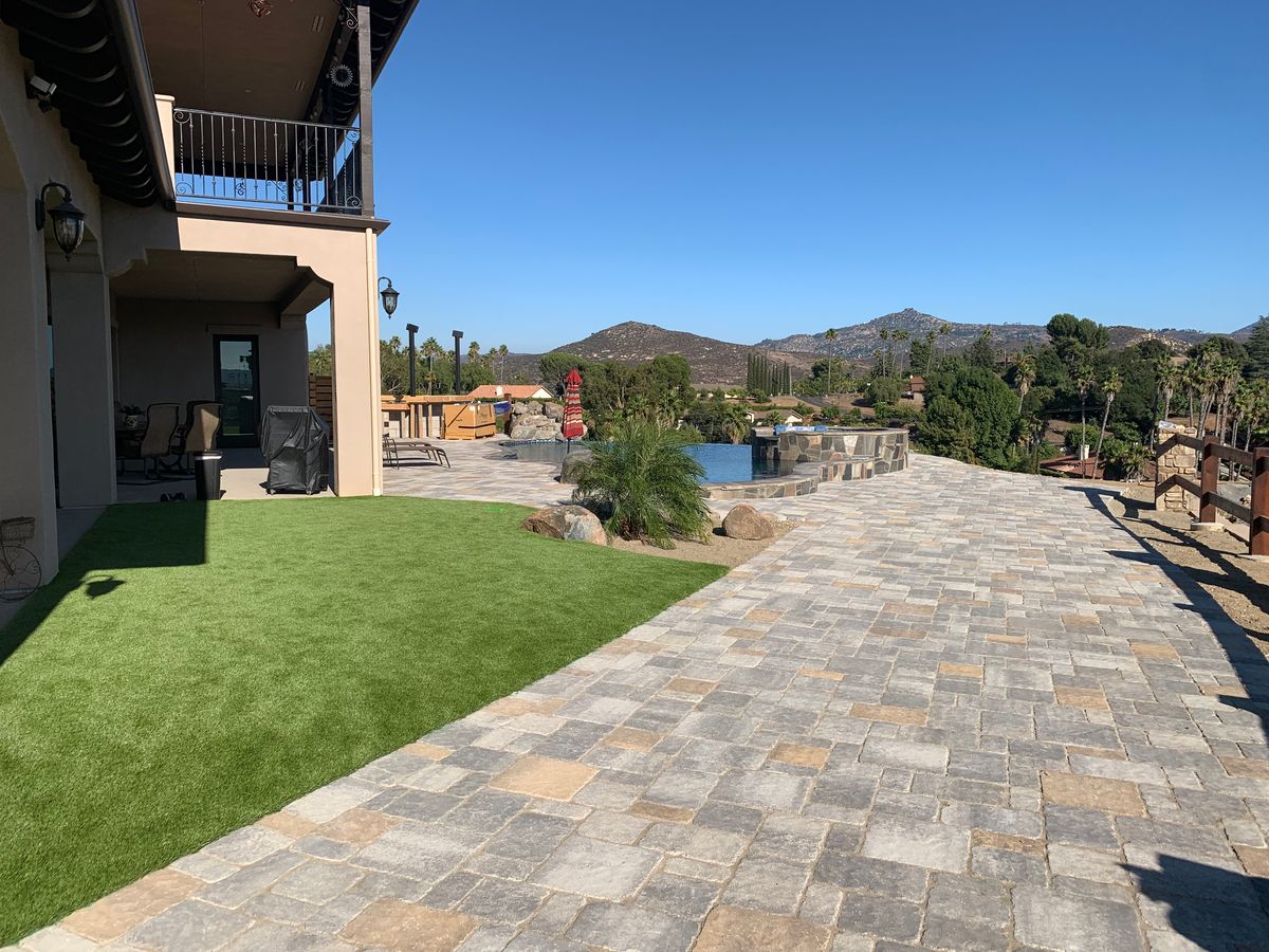 Escondido Paver & Turf - Driveway & Pool Deck