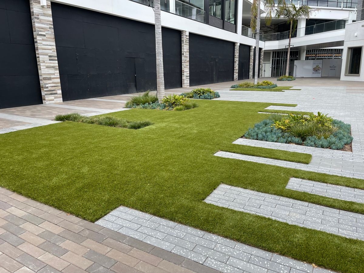 UTC Mall Synthetic Turf Install