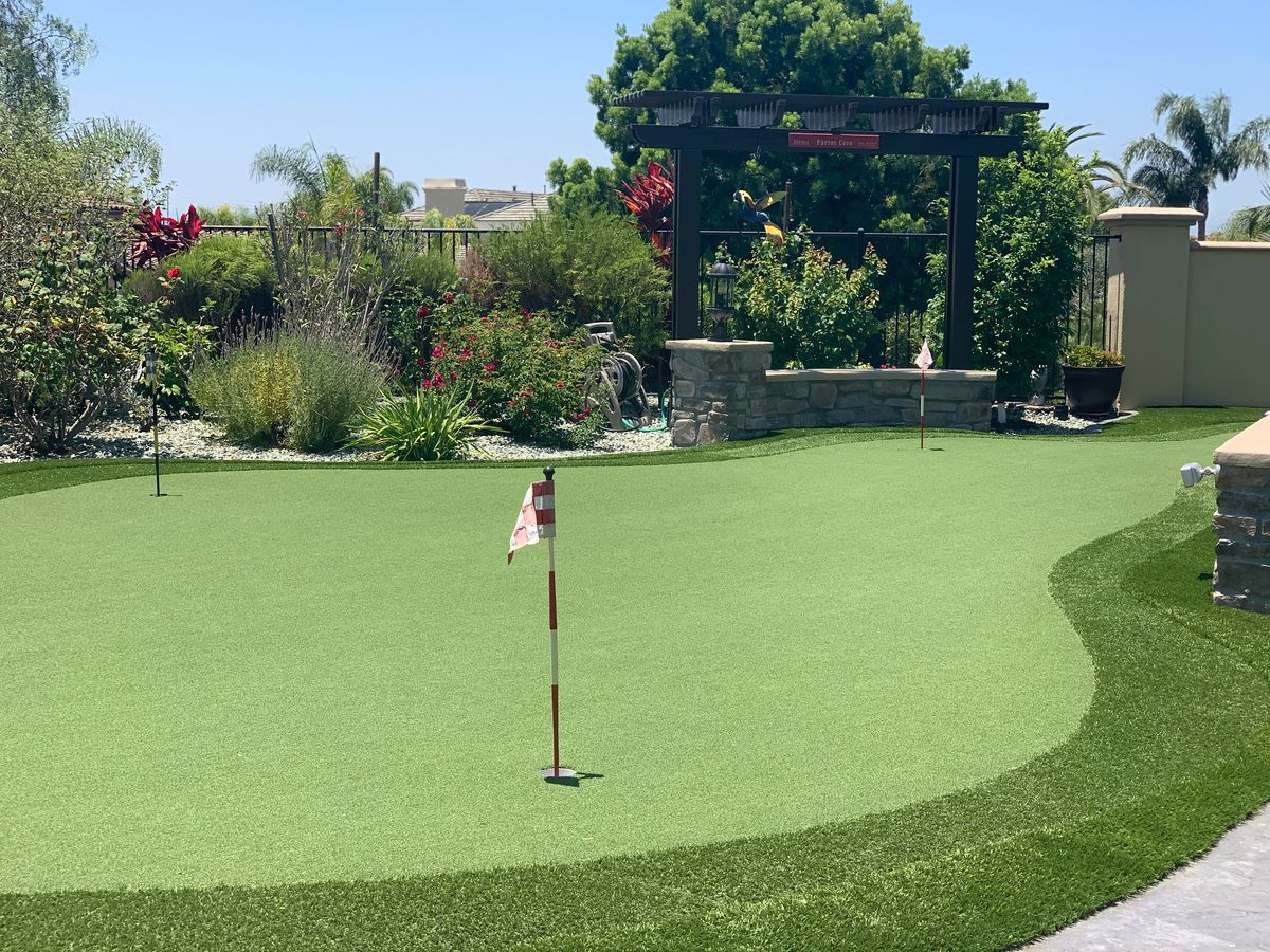 Putting Greens photo 8