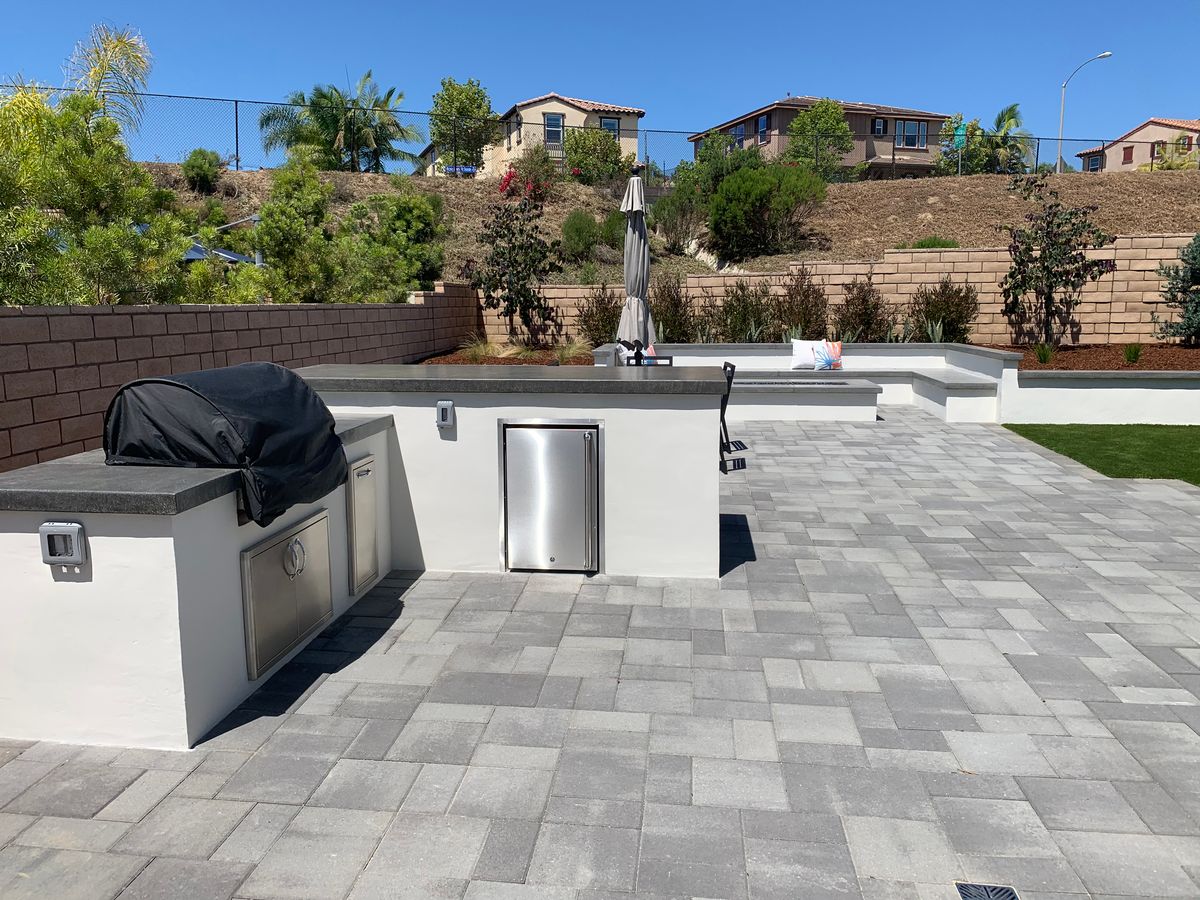 Interlocking Pavers - Driveway, Walkways, Patios and Pool Decks photo 9