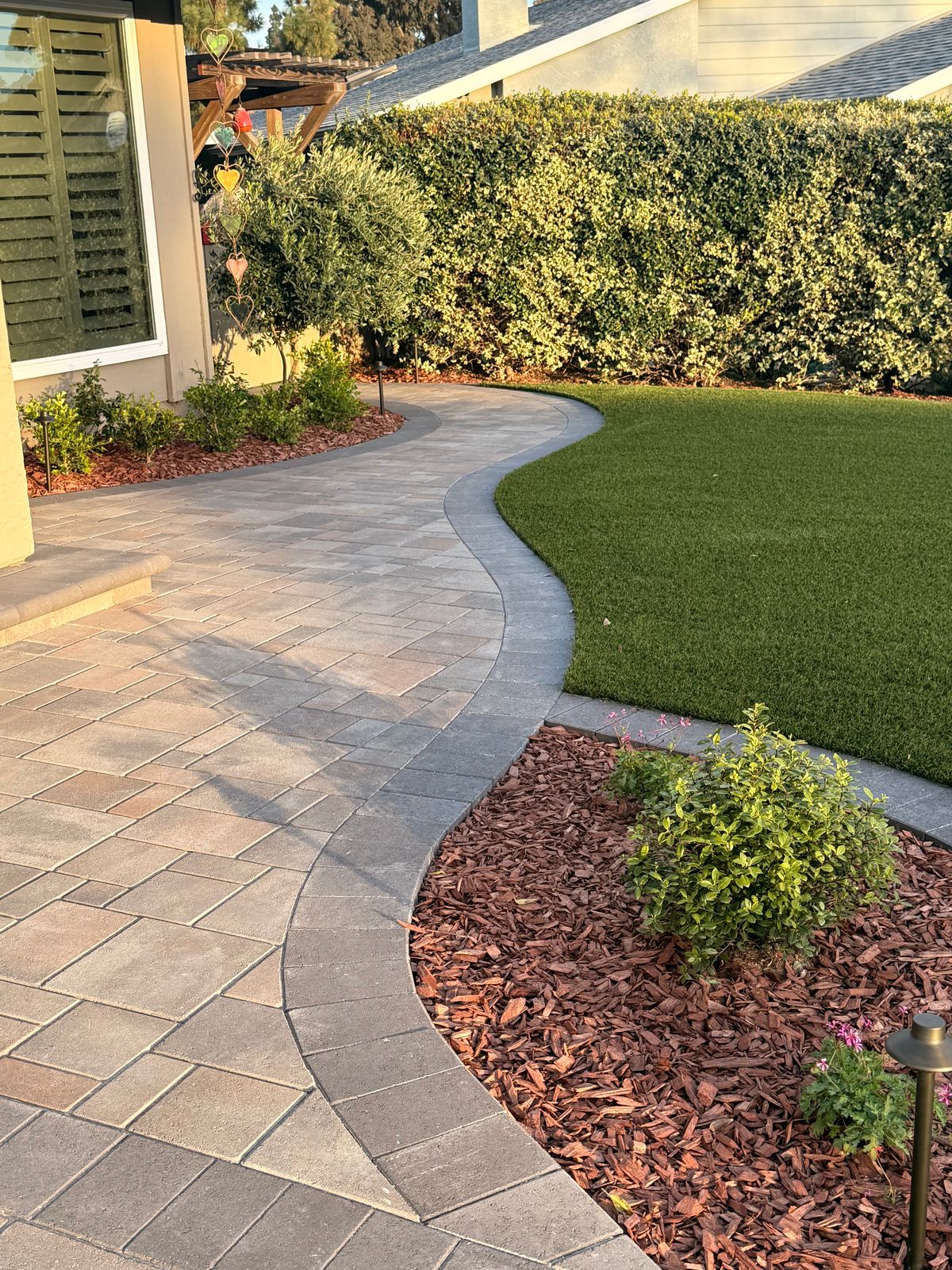 Interlocking Pavers - Driveway, Walkways, Patios and Pool Decks photo 19